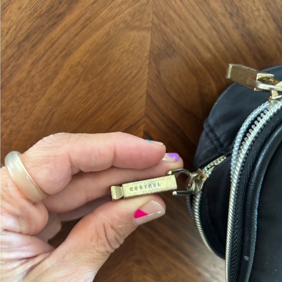 Kestrel | Dual pocket travel makeup bag in black - Picture 5 of 6